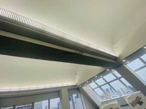 梅田スカイビル 貸室内3