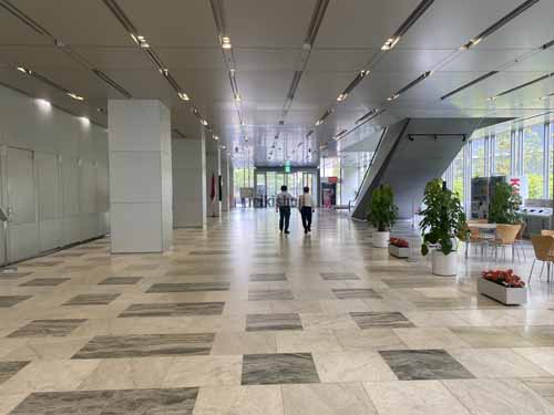 中之島インテス エントランス5