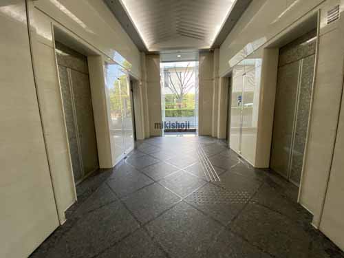 アクア堂島東館 エントランス9