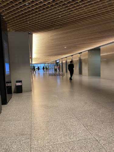 住友ビルディング エントランス1