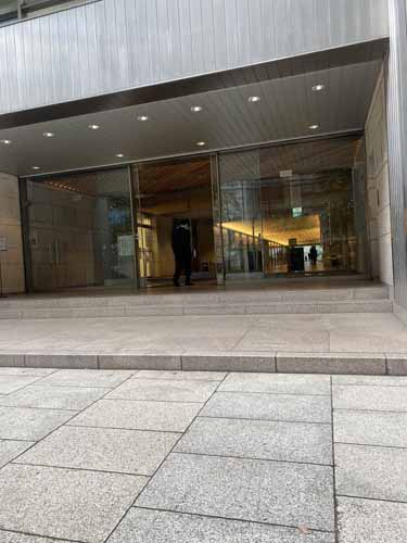 住友ビルディング エントランス4