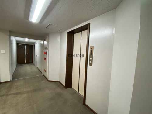 高麗橋東洋ビル エレベーターホール1