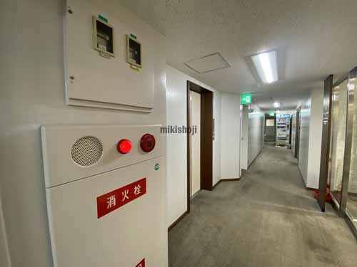 高麗橋東洋ビル エレベーターホール2