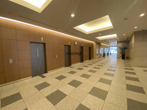 大阪興銀ビル エントランス1