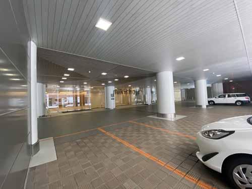 大阪興銀ビル エントランス4