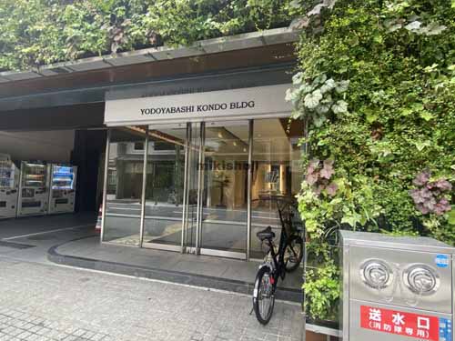 淀屋橋近藤ビル エントランス3