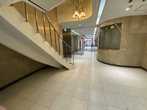 イシモトビル エントランス4