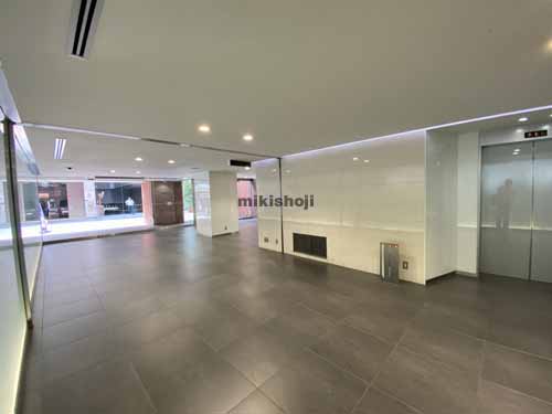 ＮＲＥＧ御堂筋ビル エントランス6