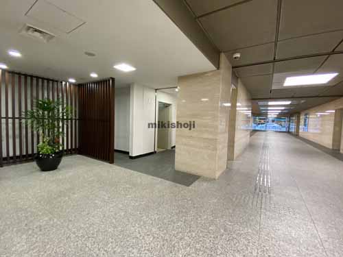 第２野村ビル エントランス4