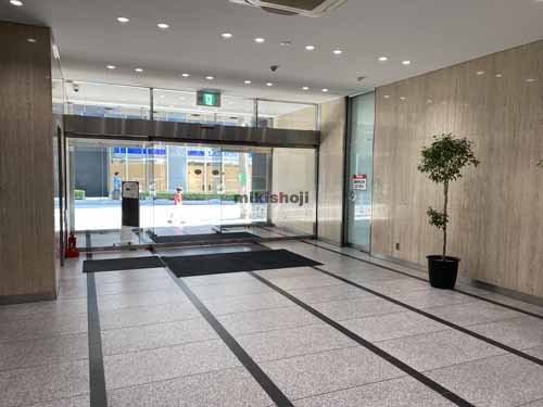 瓦町～久太郎町の大阪ＪＰビル エントランス2