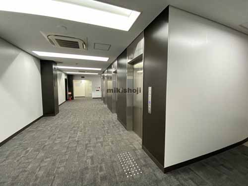 瓦町～久太郎町の大阪ＪＰビル エレベーターホール2