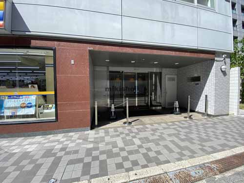 京阪神安土町ビル エントランス8