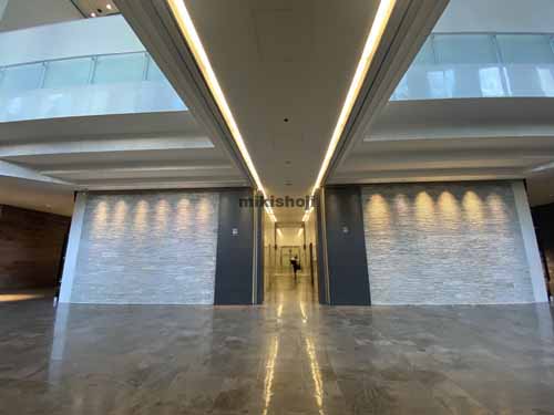 大阪国際ビルディング エントランス10