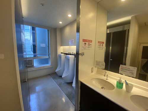 ハウザー堺筋本町駅前ビル 水回り1