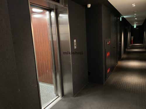 ＲＥ-０１２ エレベーターホール1