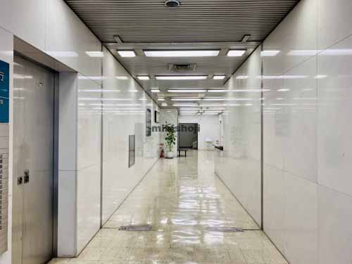 イヨビルディング エントランス5