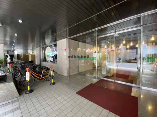 本町和光ビル エントランス6