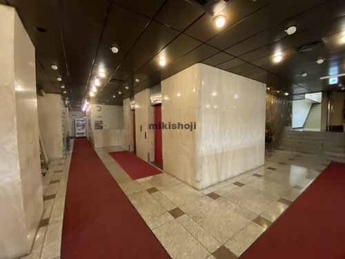 本町和光ビル エレベーターホール1