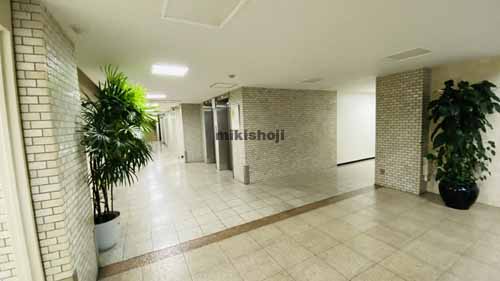 北久宝寺町～博労町の中博ビル エントランス1