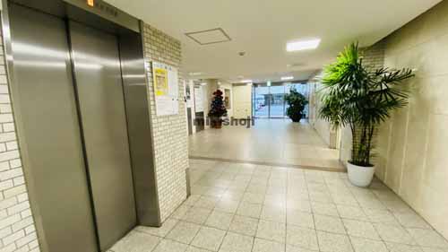 北久宝寺町～博労町の中博ビル エントランス4