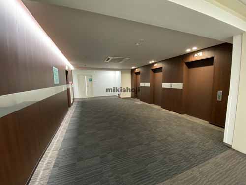 明治安田生命備後町ビル エントランス10