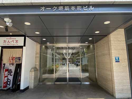 オーク堺筋本町ビル エレベーターホール2