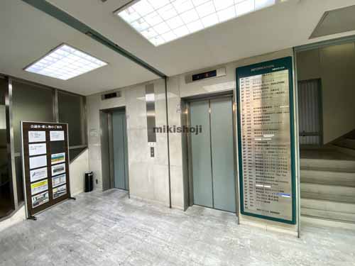 本町サザンビル エントランス5