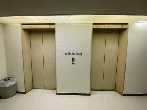 三陽ビル エレベーターホール4