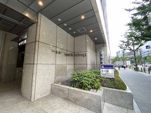 御堂筋本町ビル エントランス3