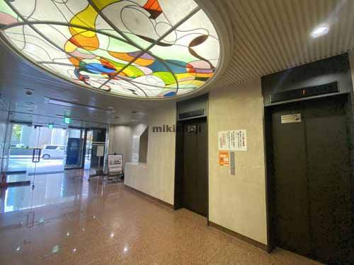 本町明大ビル エントランス4