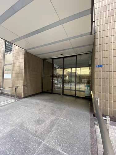 日本生命今橋ビル エントランス3