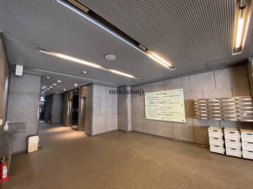 瓦町Ｋ．Ｔ．ビル エントランス3