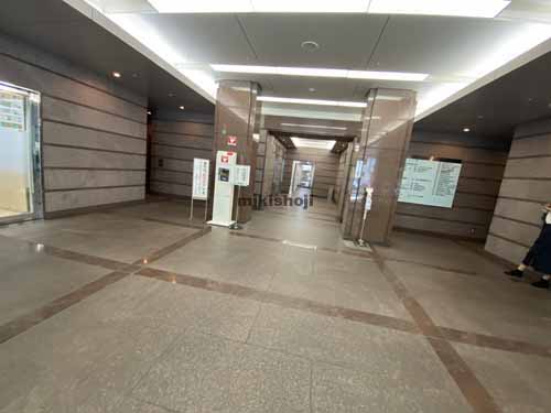 明治安田生命堺筋本町ビル エントランス1