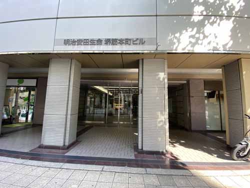 明治安田生命堺筋本町ビル エントランス3