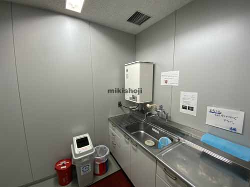 明治安田生命堺筋本町ビル 水回り1