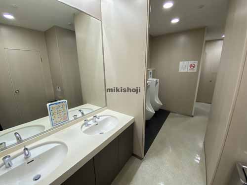 明治安田生命堺筋本町ビル 水回り2