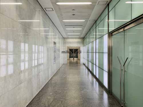 本町武田ビル エントランス5