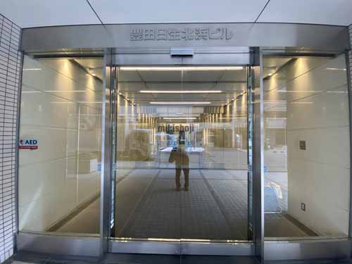 豊田日生北浜ビル エントランス3