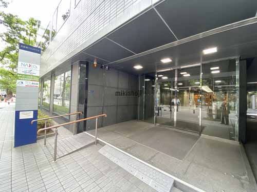 高麗橋ウエストビル エントランス3