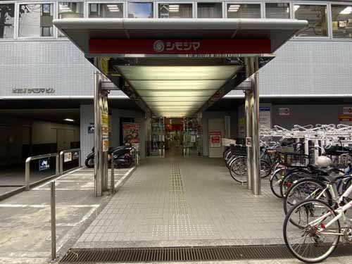 北久宝寺町～博労町の本町南シモジマビル エントランス4