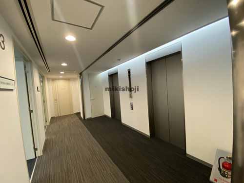 瓦町～久太郎町の大永ビル エレベーターホール1