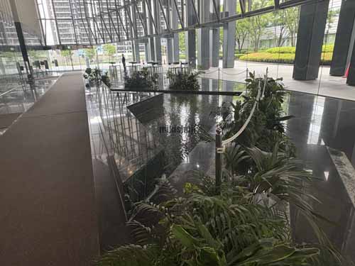 大阪東京海上日動ビルディング エントランス2