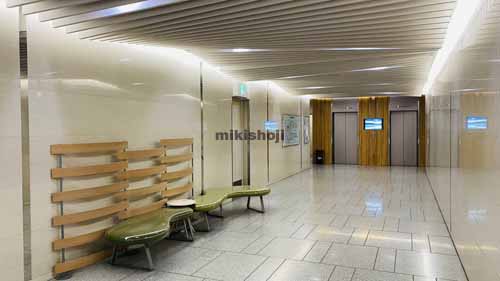 ピカソ堺筋本町ビル エントランス4