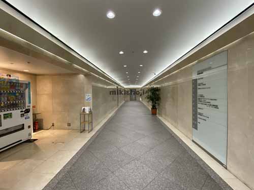 野村不動産御堂筋本町ビル エントランス4