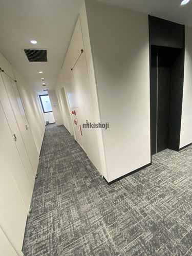 リバーポイント北浜 エレベーターホール1