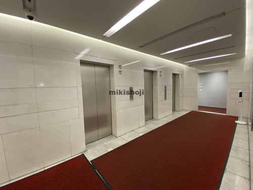 北浜～淡路町のＷＡＫＩＴＡ藤村御堂筋ビル エントランス6