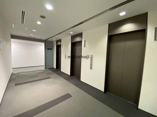 北浜～淡路町のＷＡＫＩＴＡ藤村御堂筋ビル エレベーターホール1