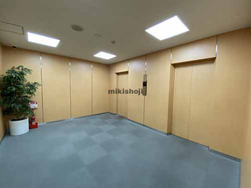 瓦町中央ビル エレベーターホール2