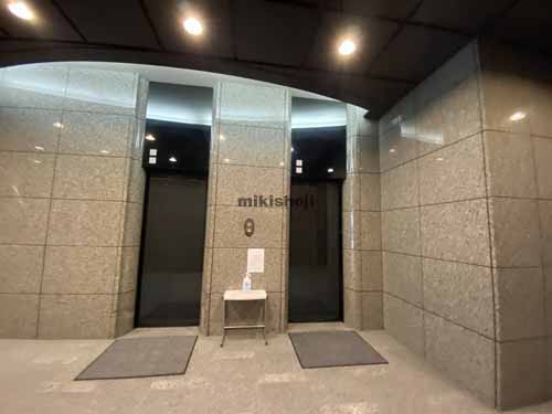 ミフネ道修町ビル エントランス2