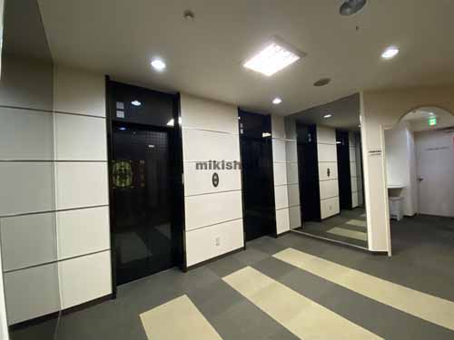 ミフネ道修町ビル エレベーターホール1